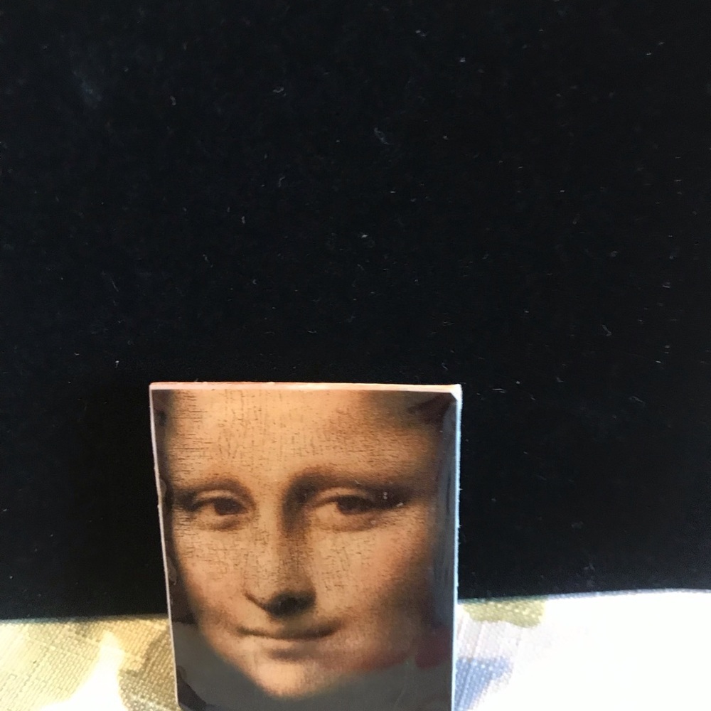 MONA HAND MADE BROOCH - Picture 4 of 7